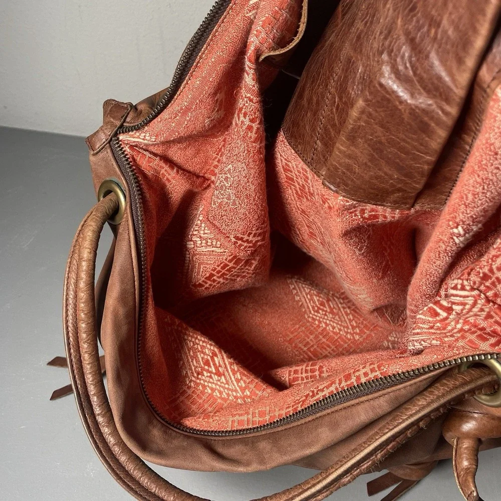 Genuine Cowhide‎ Leather Bag Handcrafted in Argentina